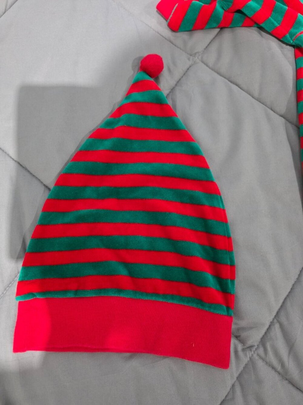 Vtg Christmas Baby Romper & Matching Hat Santa Toys Striped Velour 18 Months - Picture 10 of 10